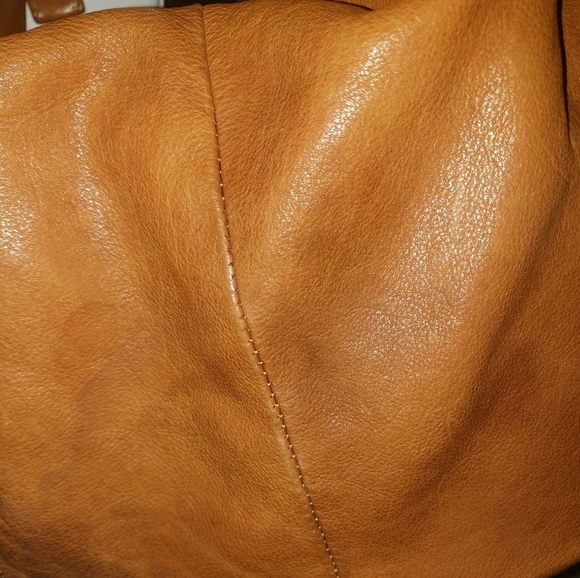 J CREW LEATHER SHOULDER BAG GUC - Picture 7 of 8